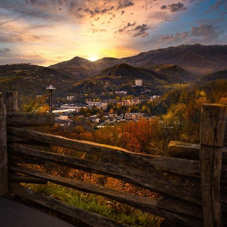 Amazing Grace-1089 Of Free Area Attraction Tickets For Each Paid Day!!! Villa Sevierville Exterior foto