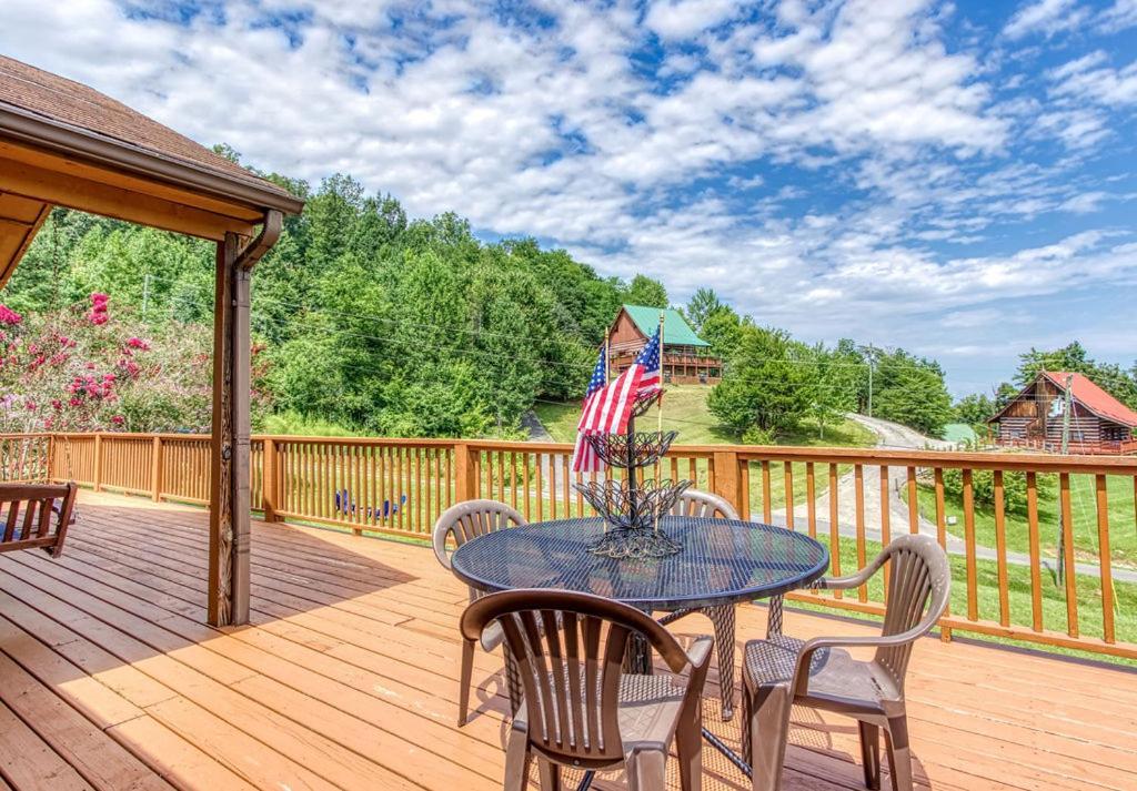 Amazing Grace-1089 Of Free Area Attraction Tickets For Each Paid Day!!! Villa Sevierville Exterior foto